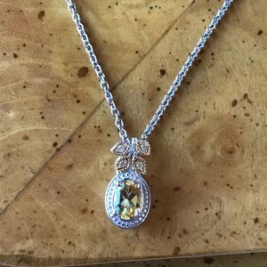 Natural Heliodor Yellow Sapphire Sterling Silver Artistic Pendant